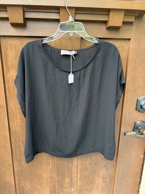 💣 VERONICA M BUNDLE 💣 — 5 for $10 | Short Sleeve Boxy Top